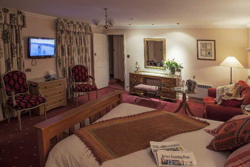 Stafford Hotel Ст. Хейлир Джерси Экстерьер фото